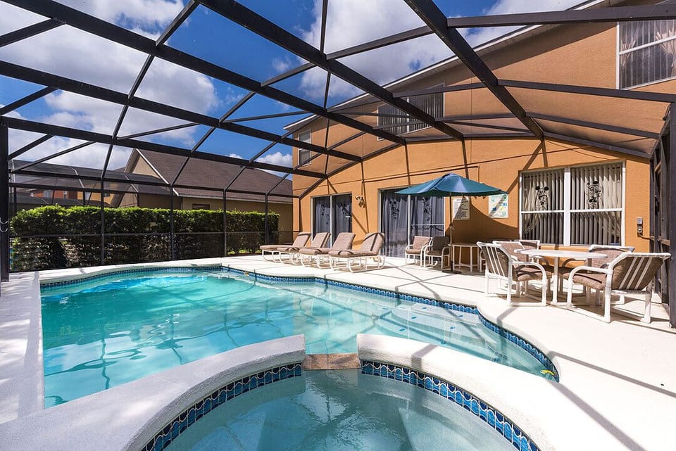 Pool 2