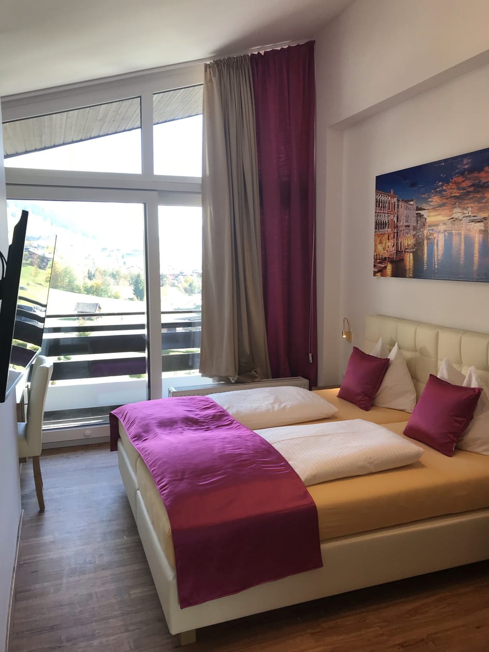 Minibar, in-room safe, desk, soundproofing