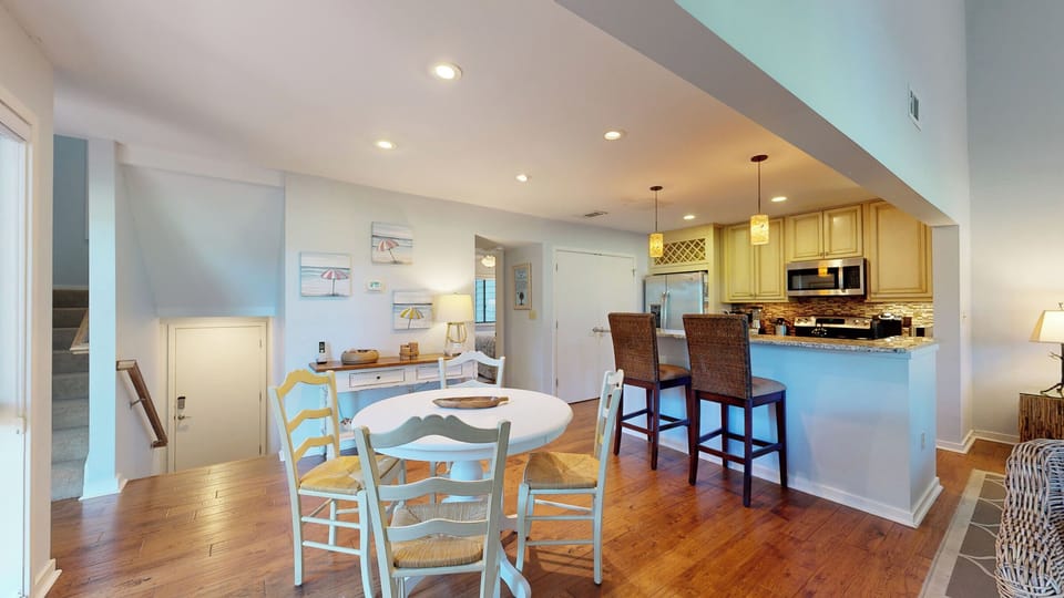 Dining Room and Kitchen