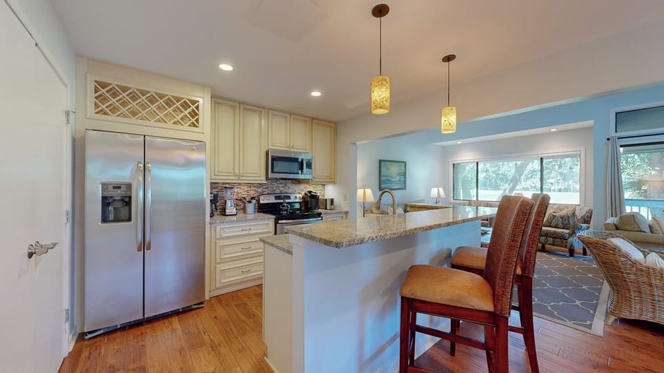 Fully Stocked Kitchen