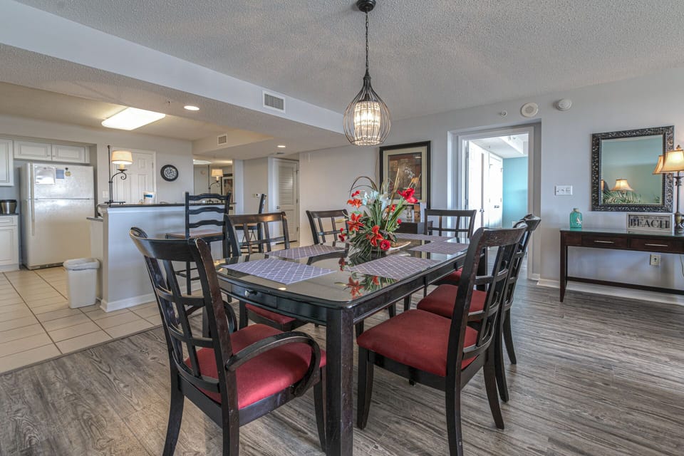Dining Room Area
