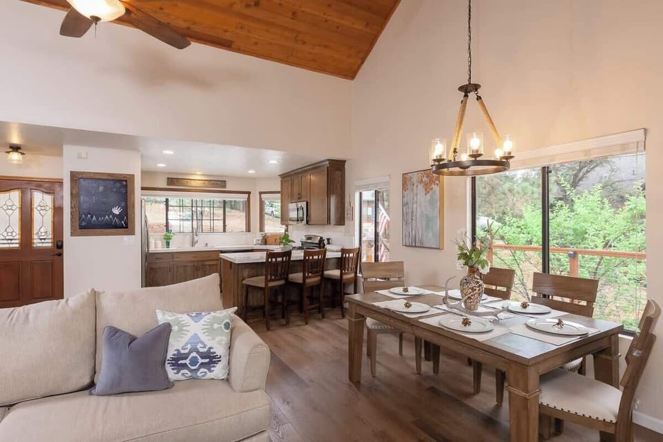 Dining for 8 Guests. Open new kitchen.