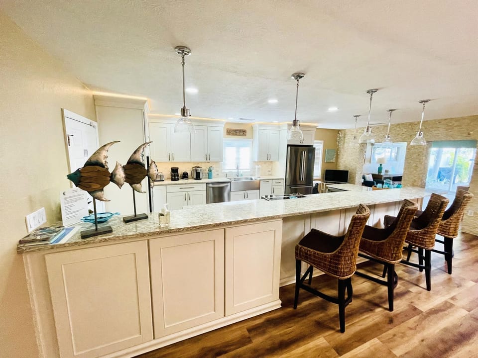 Spacious High Top Breakfast area