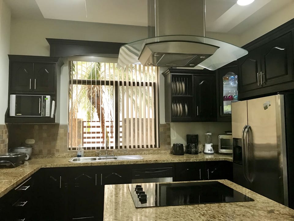 Kitchen 2