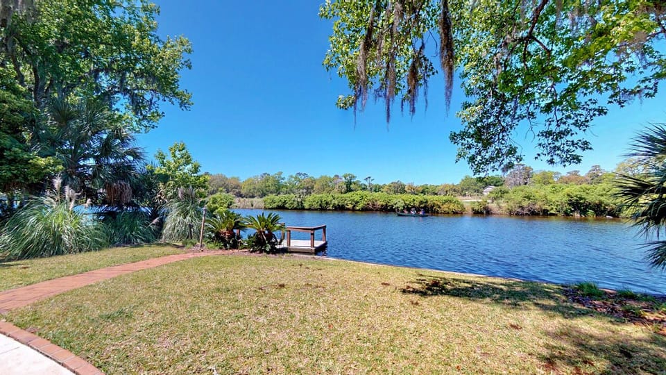 Sweeping Lagoon and Golf Course Views