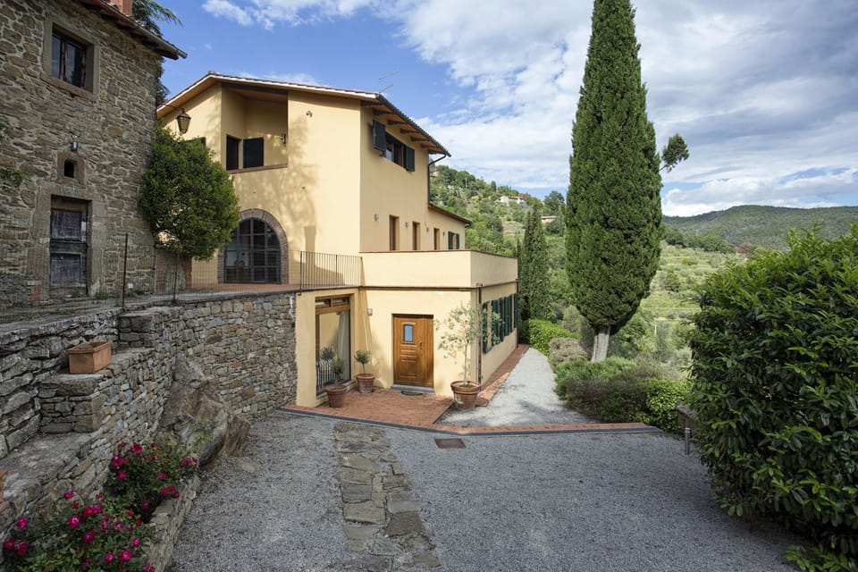 Main entrance and outdoor view