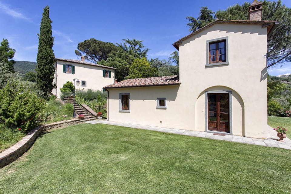 Garden and outdoor view