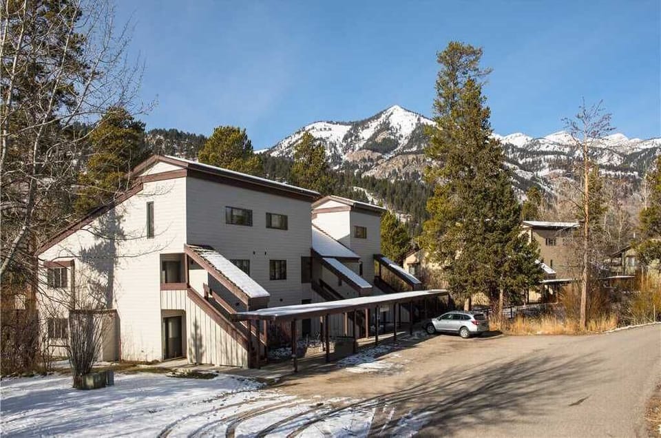 Winter Exterior