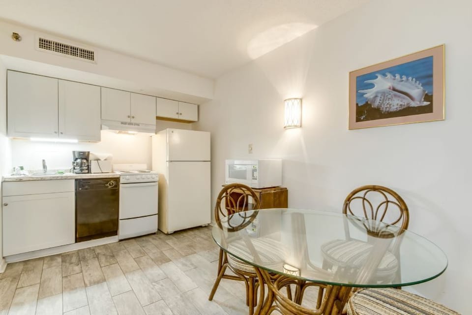 Kitchen/dining area