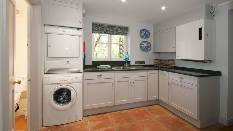 Cottage | Laundry