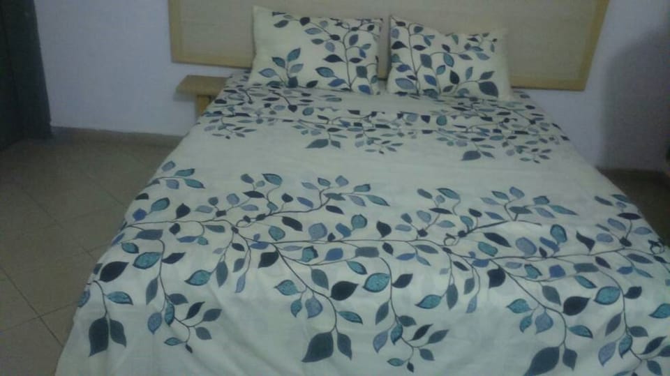 Studio | Blackout drapes, rollaway beds (surcharge), WiFi (free), bed sheets