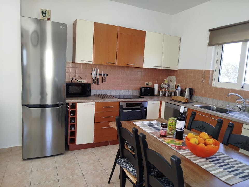 Dining  in the kitchen