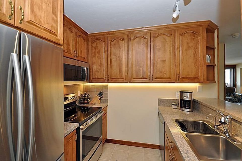 Fully updated and stocked kitchen
