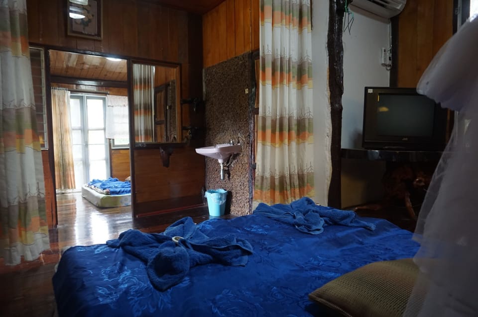 Two Bedroom Bungalow | Free WiFi