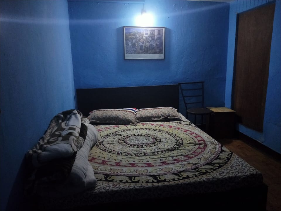 Deluxe Room, Shared Bathroom | Premium bedding, free WiFi