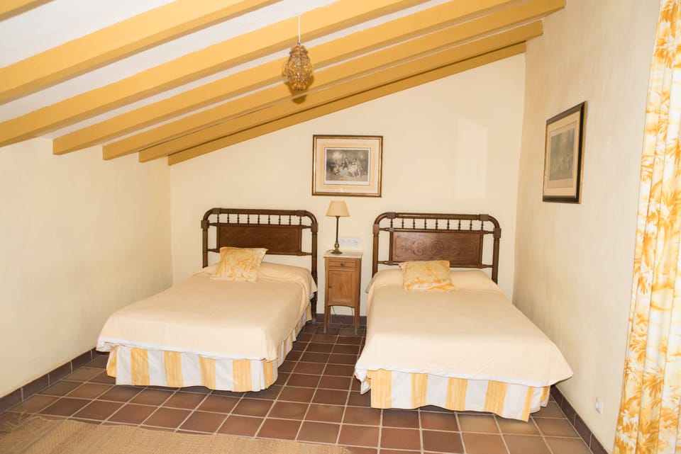 Classic Double Room | Free WiFi, bed sheets