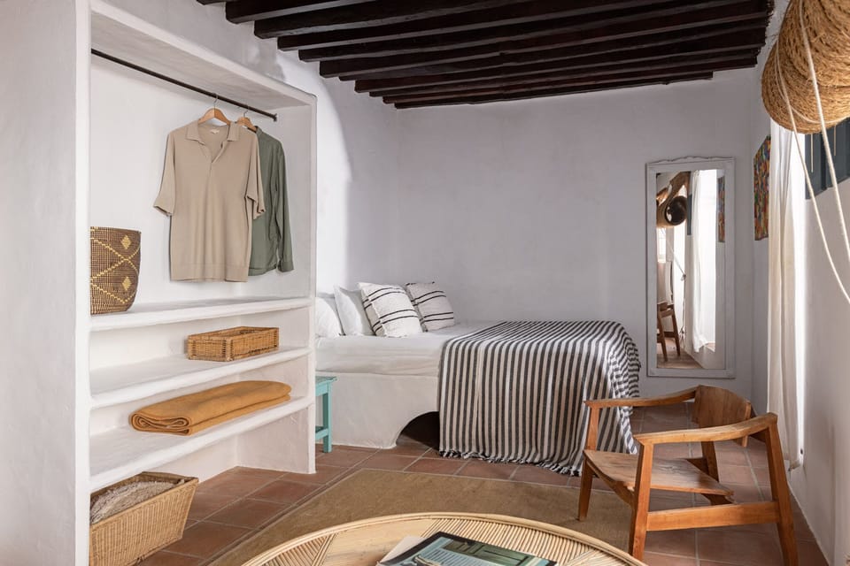 Basic Quadruple Room, 1 Bedroom | Laptop workspace, iron/ironing board, free WiFi, bed sheets