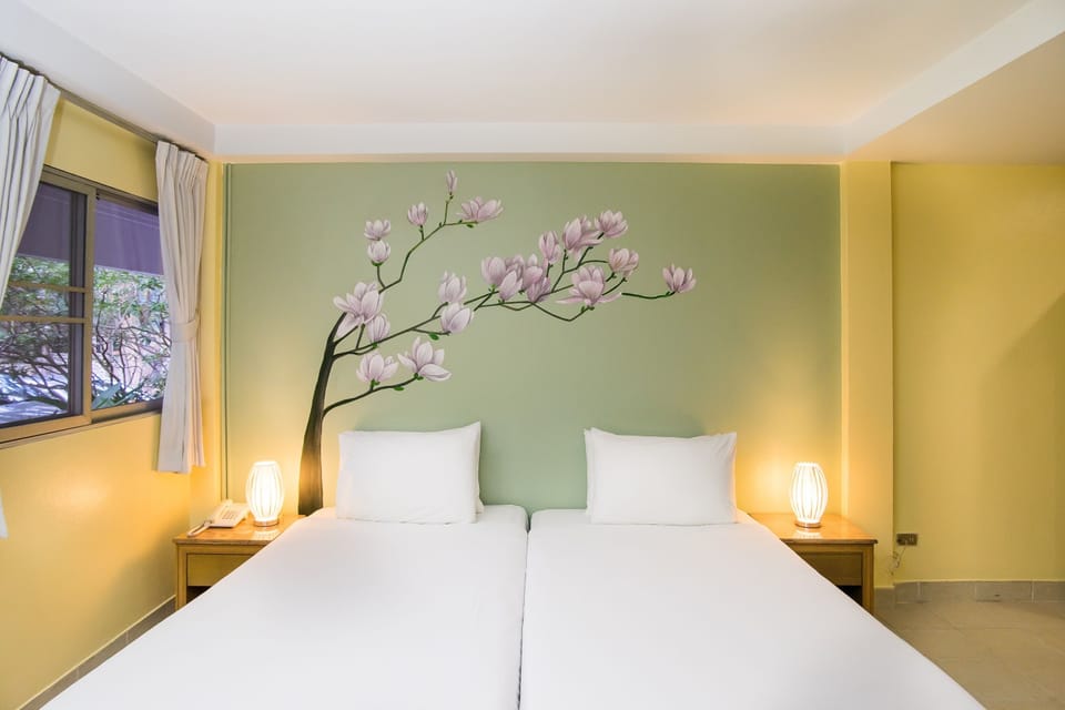 Standard Double Room | In-room safe, desk, soundproofing, free WiFi