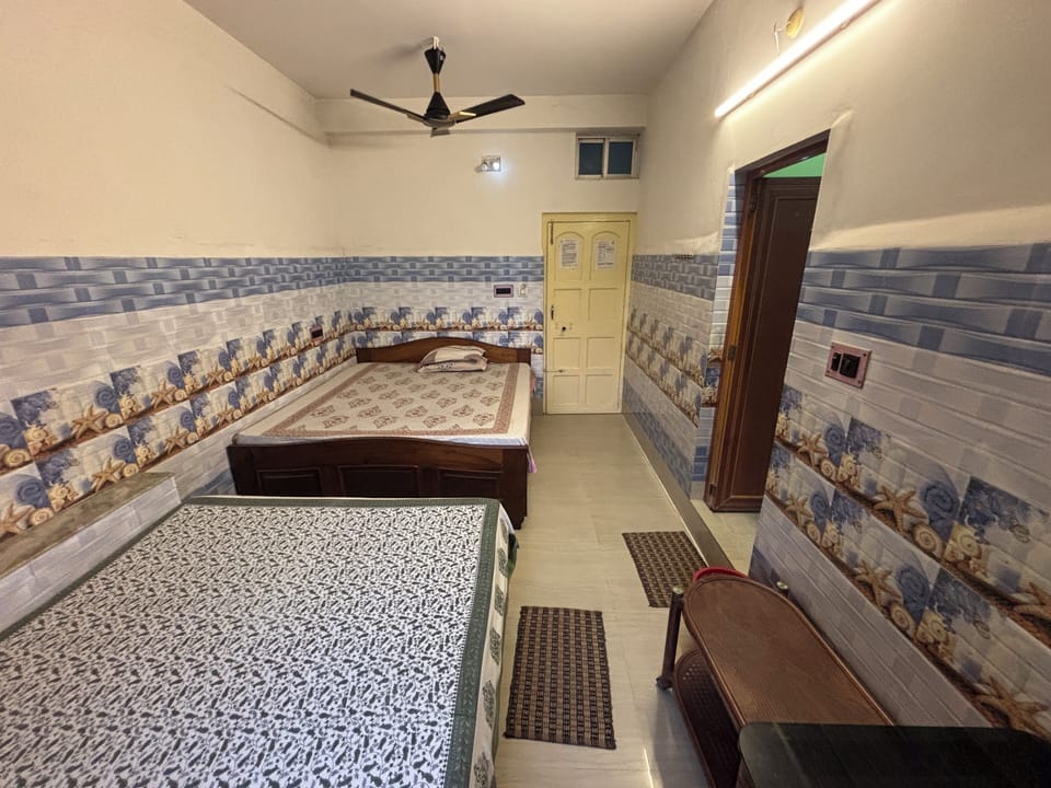 Family Double Room, 2 Double Beds | 1 bedroom, WiFi (free)