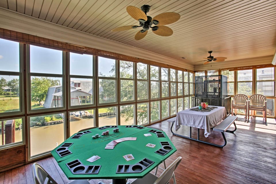Sunroom | Lakefront Views