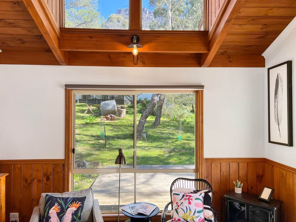 View to Pinnacle: Your scenic retreat awaits.