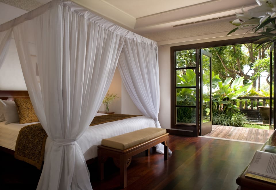 Executive Villa, Beach View (Free Return Airport Transfer) | Minibar, in-room safe, desk, blackout drapes