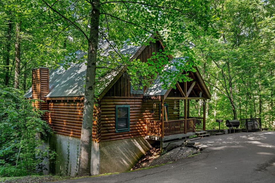 Cabin, 2 Bedrooms | Exterior