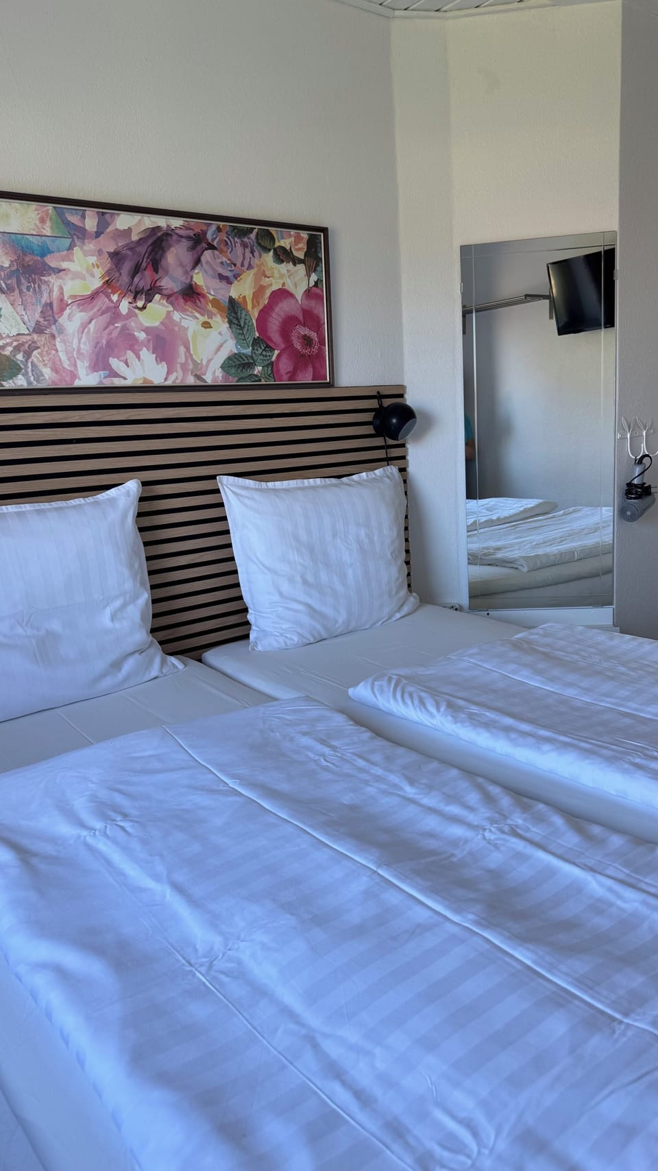 Classic Double Room, Ensuite | Hypo-allergenic bedding, individually decorated, individually furnished