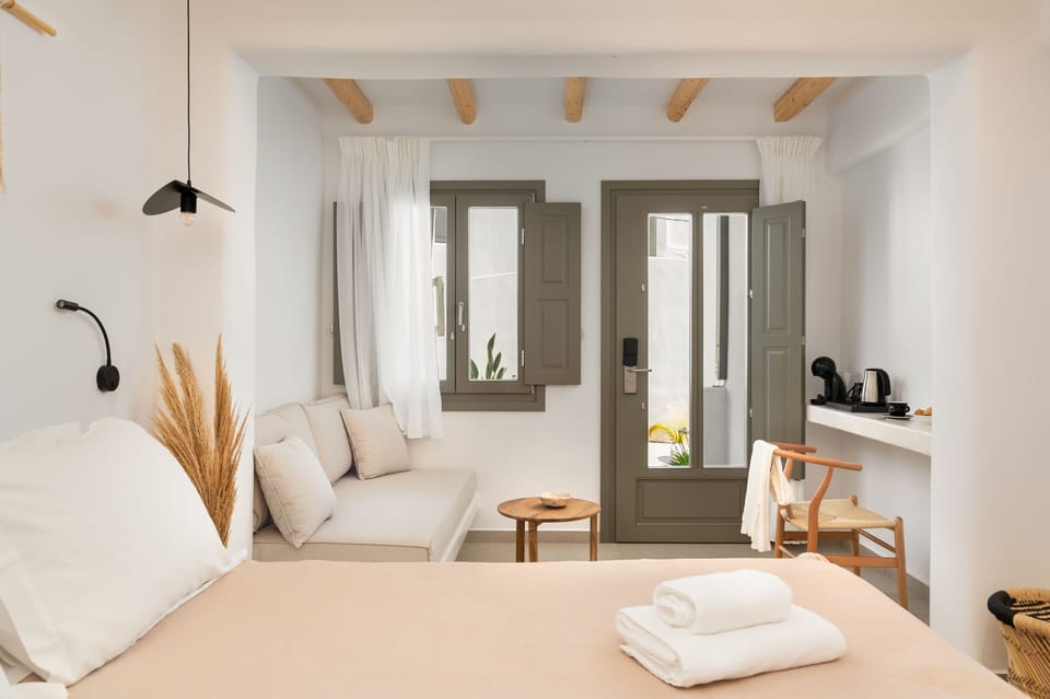 Family Room | Premium bedding, in-room safe, individually decorated