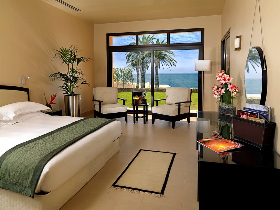 In-room safe, free cribs/infant beds, free WiFi, bed sheets