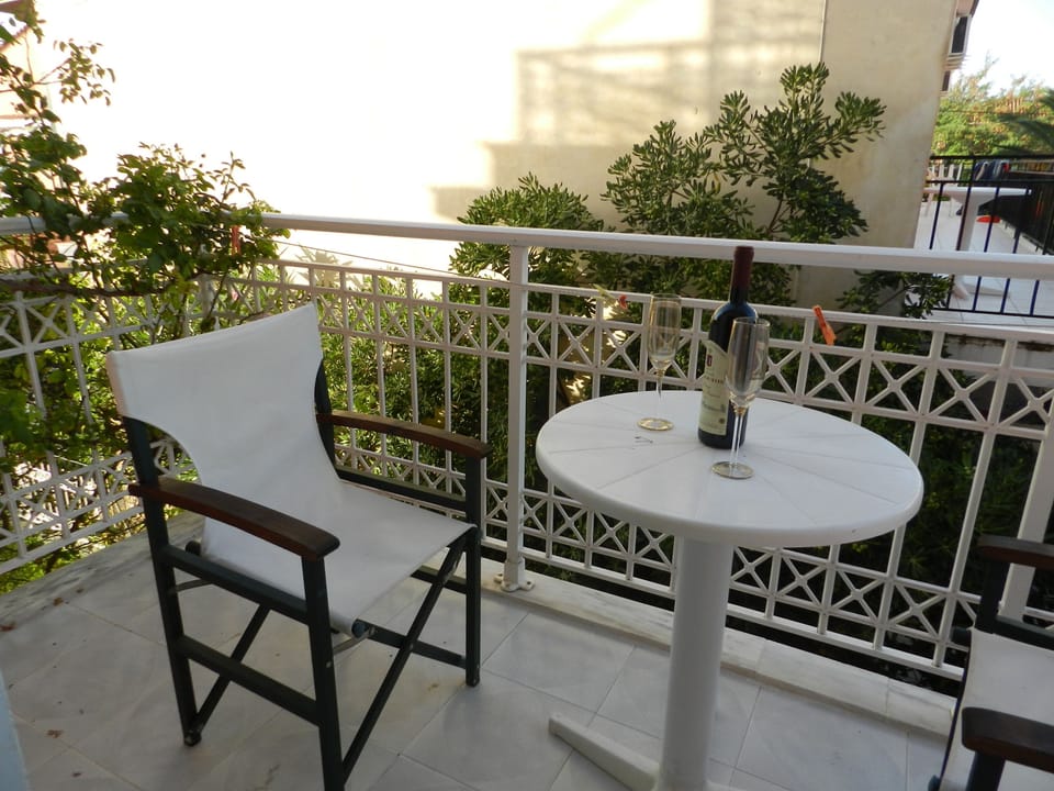 Terra Azzura Bed and Breakfast in Peloponnese, Western Greece and the Ionian