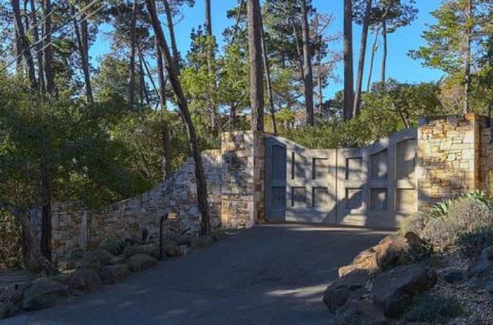 Private Estate Entrance Gate