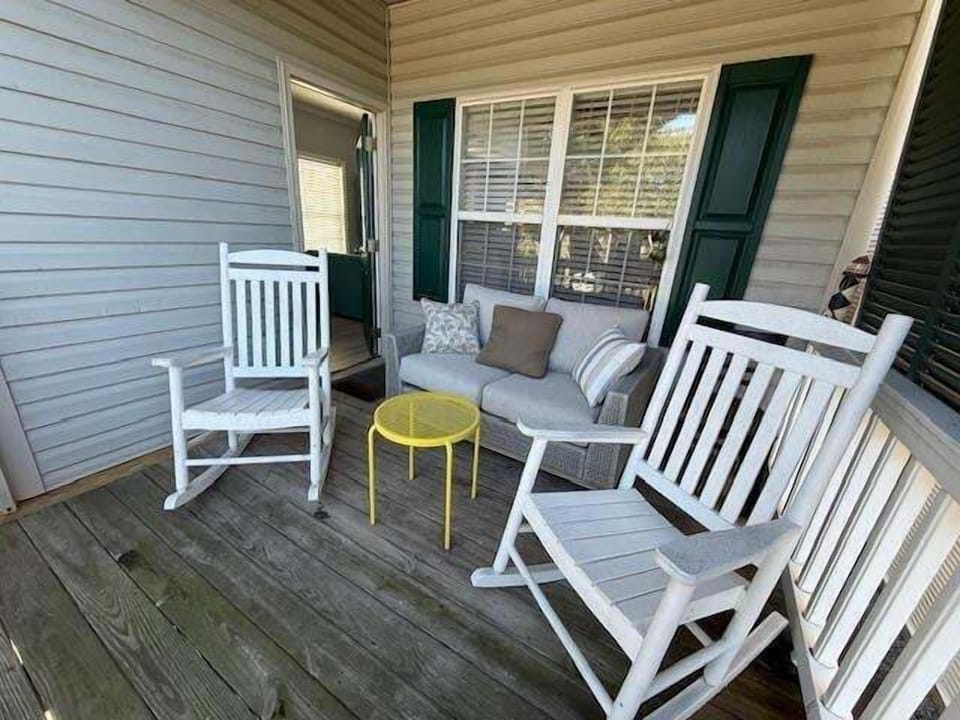 1st floor deck 3
