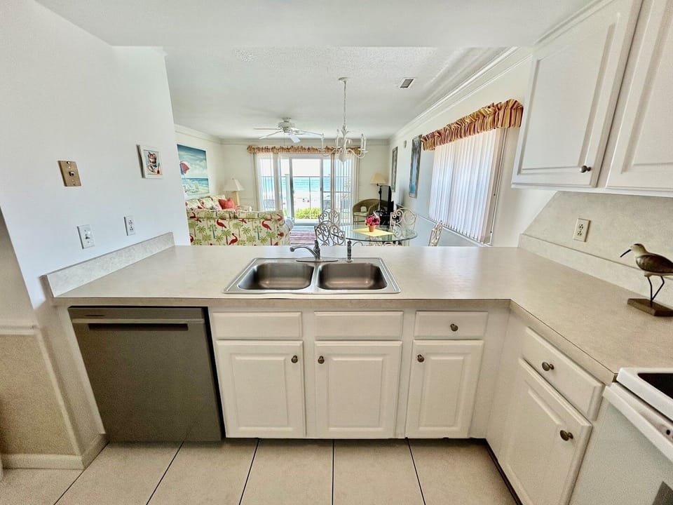 Sink, Sink Faucet, Indoors, Kitchen, Ceiling Fan
