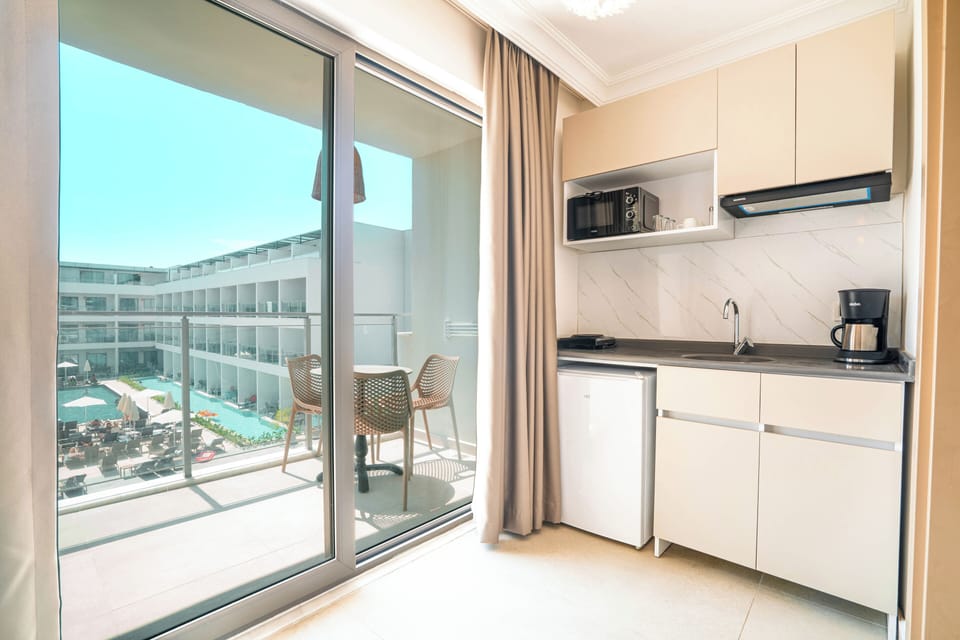 Comfort Studio | Private kitchen | Coffee/tea maker