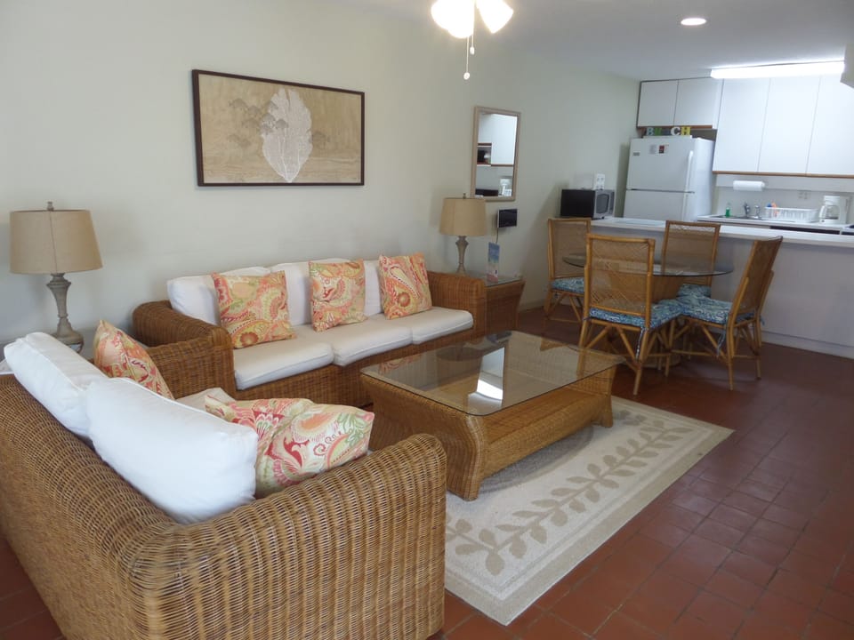 Suite, 1 Bedroom, Beach View | Living area | 39-inch TV with cable channels