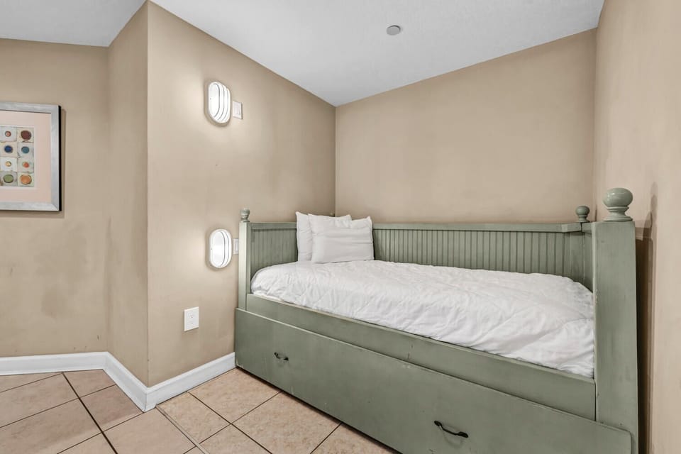 Twin trundle bed