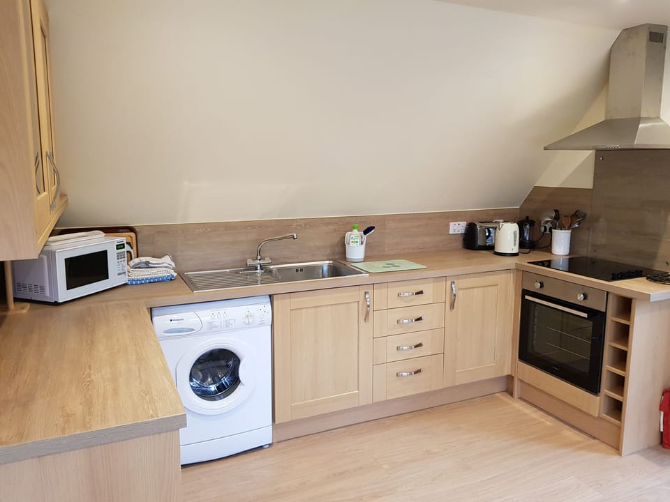 Well equipped kitchen for easy self-catering 