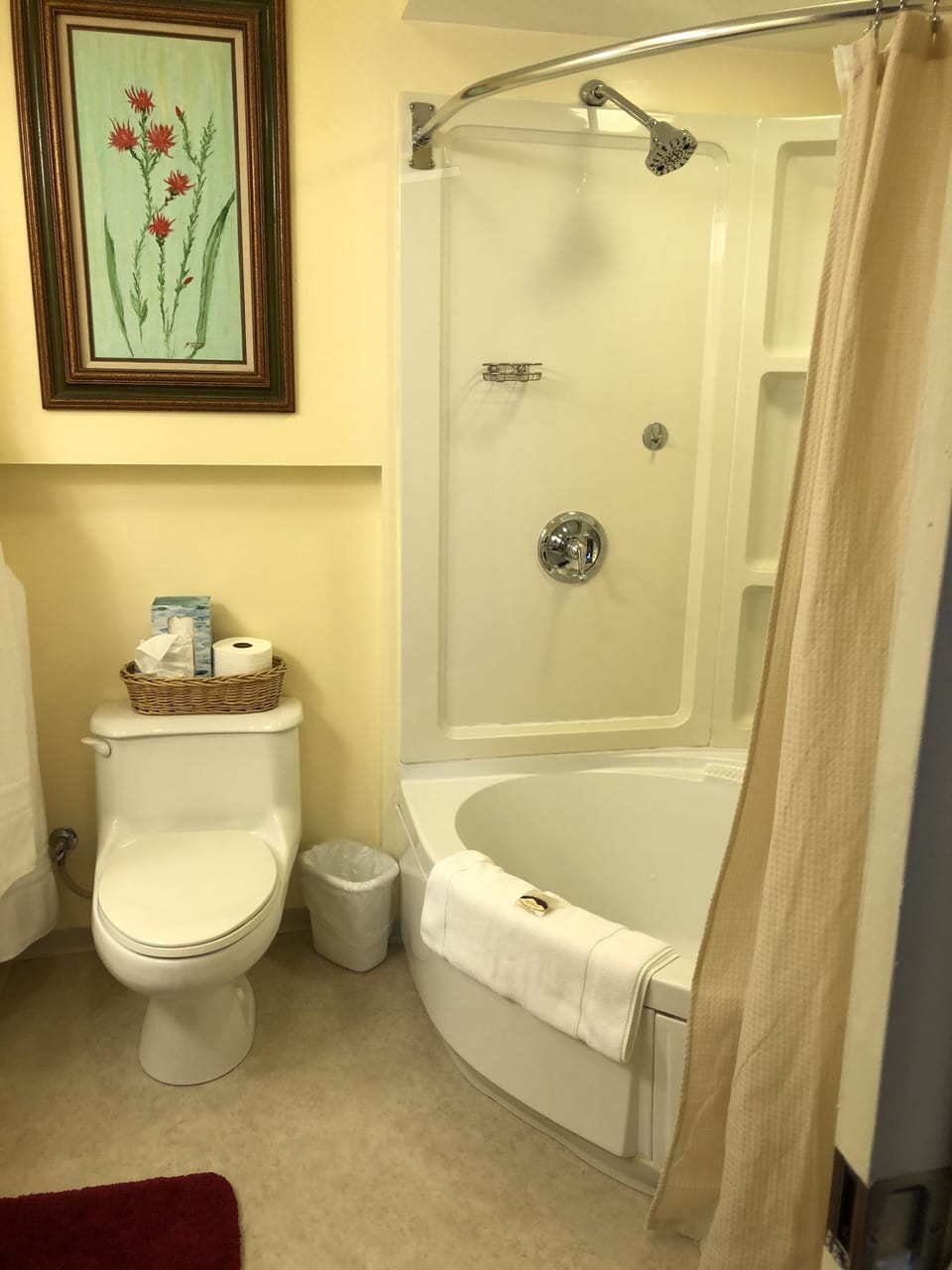 Junior Suite, 1 King Bed | Individually decorated, individually furnished, desk, blackout drapes