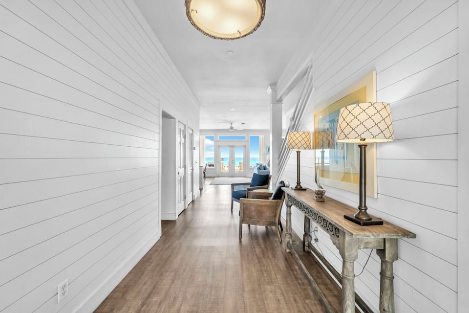 Entry way