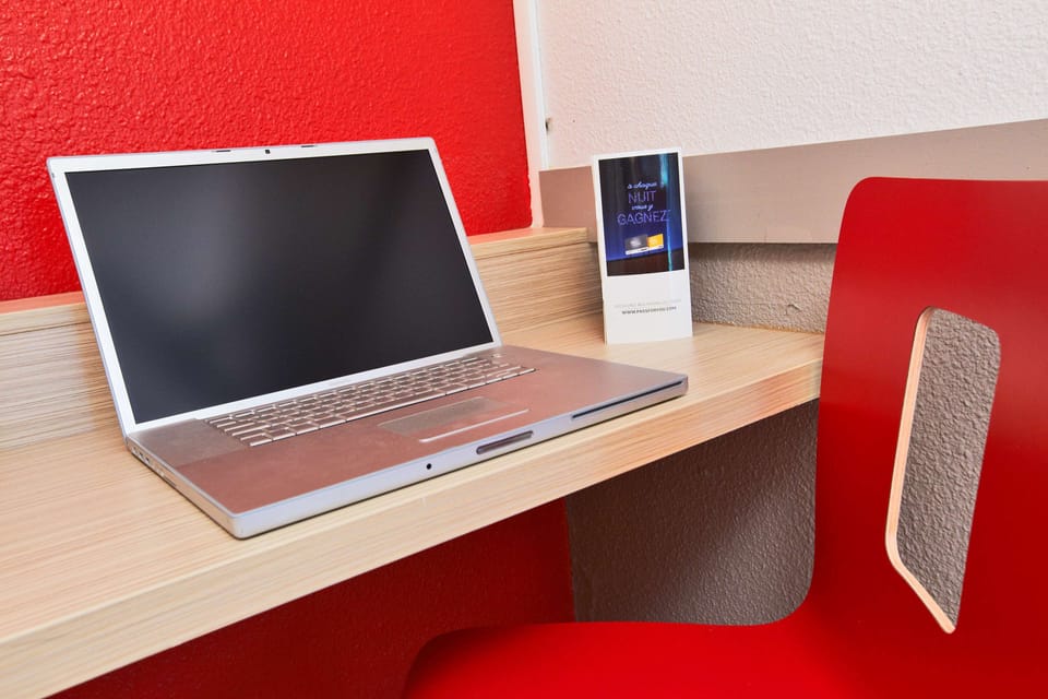 1 bedroom, desk, laptop workspace, blackout drapes