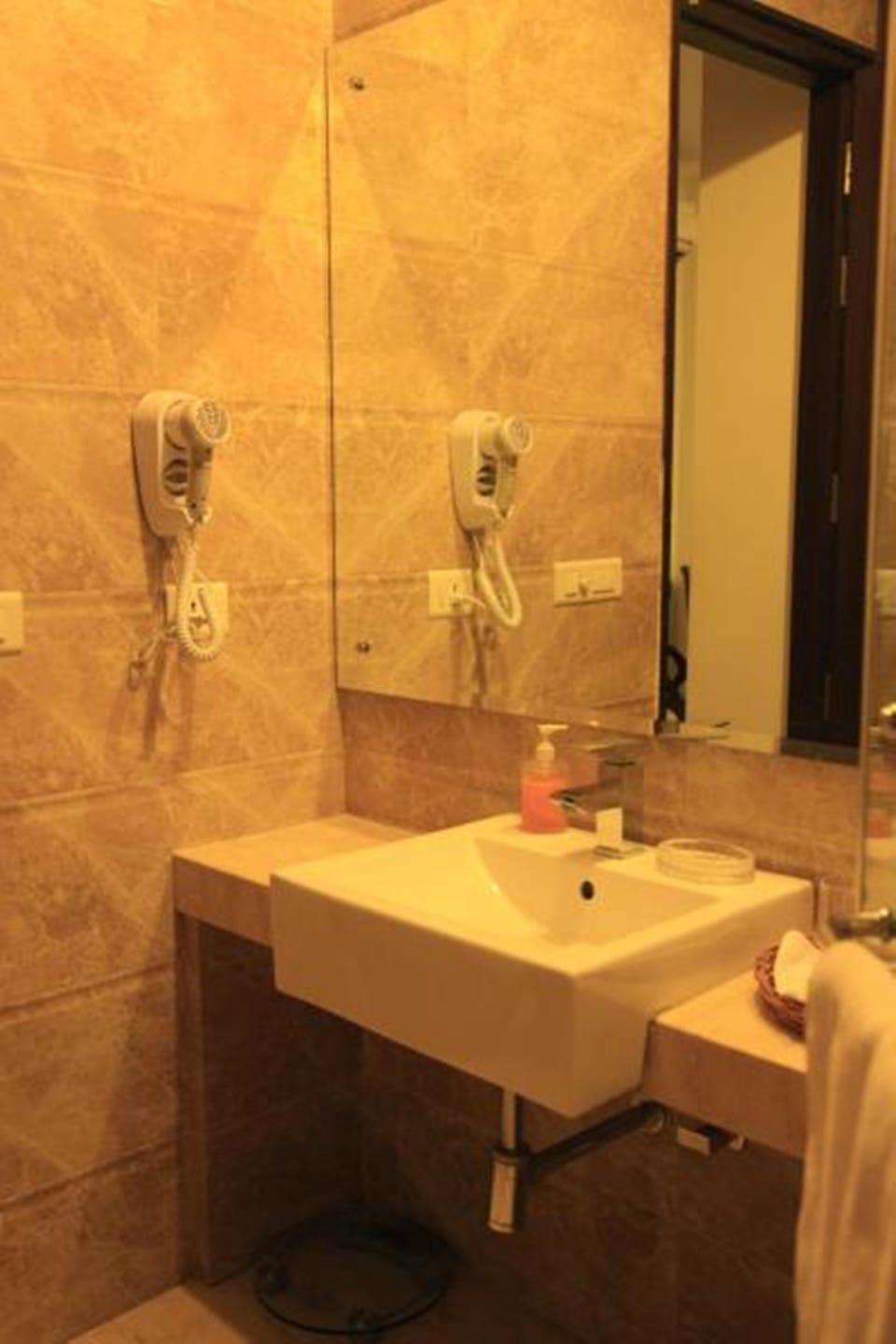 Shower, free toiletries, hair dryer, slippers