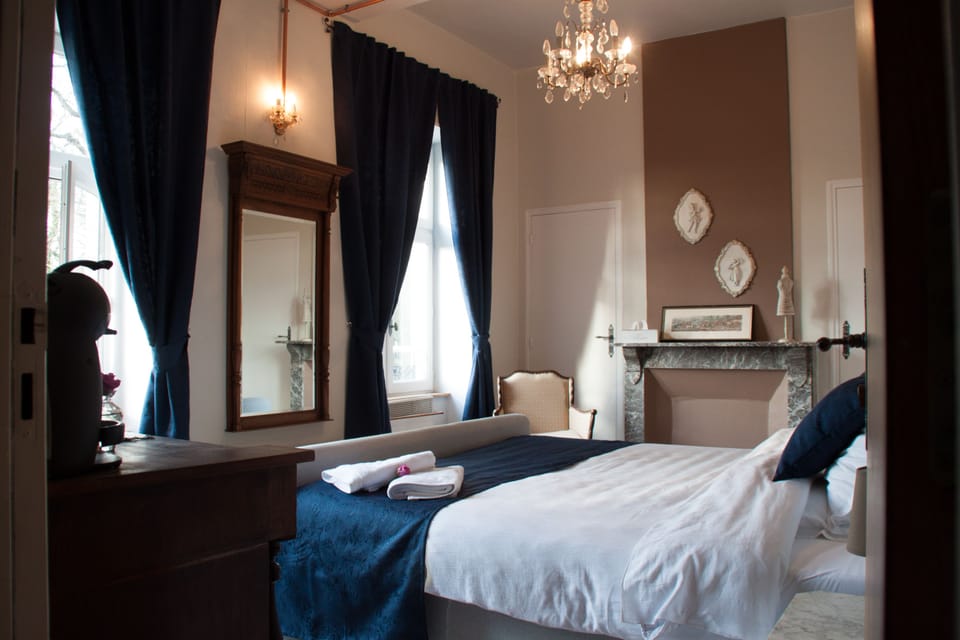 Double Room (4) | Individually decorated, individually furnished, soundproofing, free WiFi