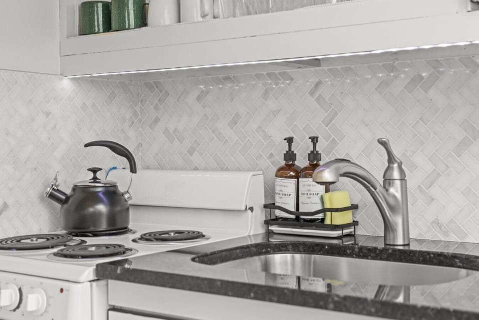 Small but complete kitchen.