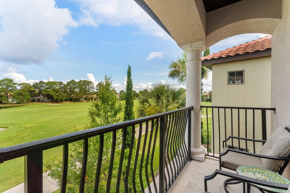 Master Bedroom Balcony