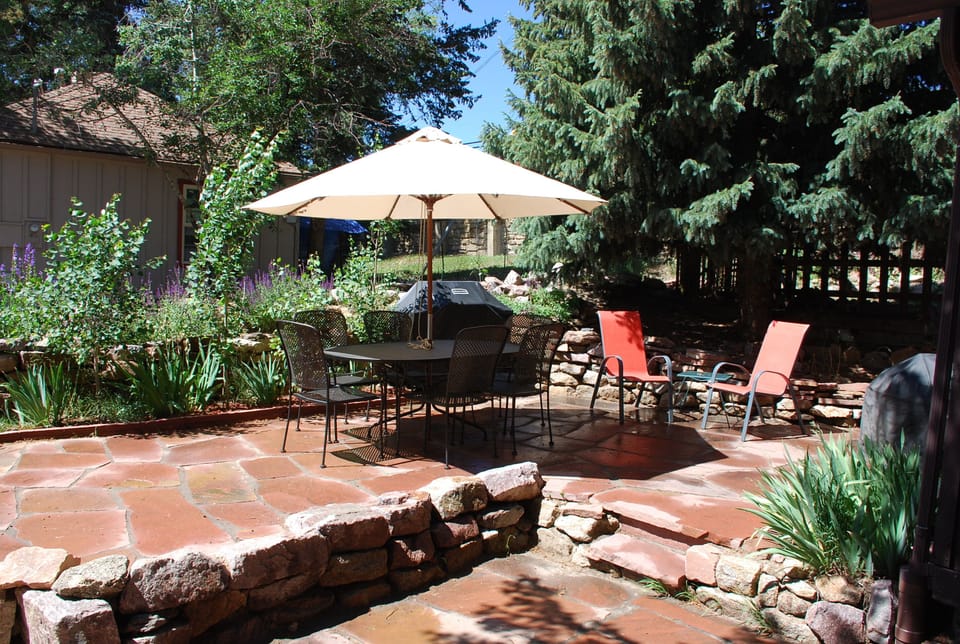 South Side Patio & Grill