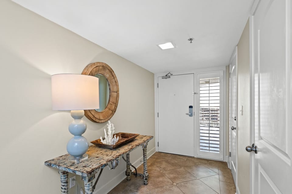 Front Entry Hall