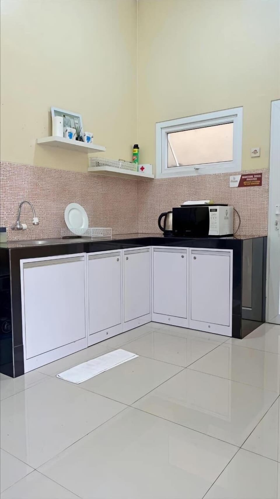 Luxury Villa, 2 Bedrooms, Non Smoking, Pool View | Private kitchen | Fridge, microwave, cookware/dishes/utensils