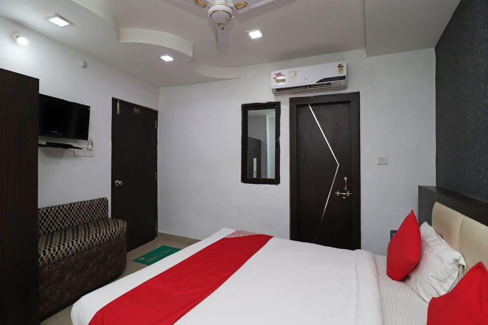 Double or Twin Room | Free WiFi, bed sheets