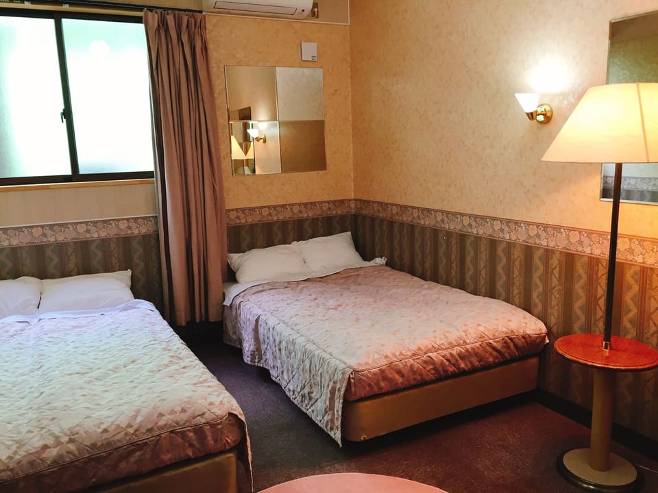 Down comforters, soundproofing, individually decorated, bed sheets